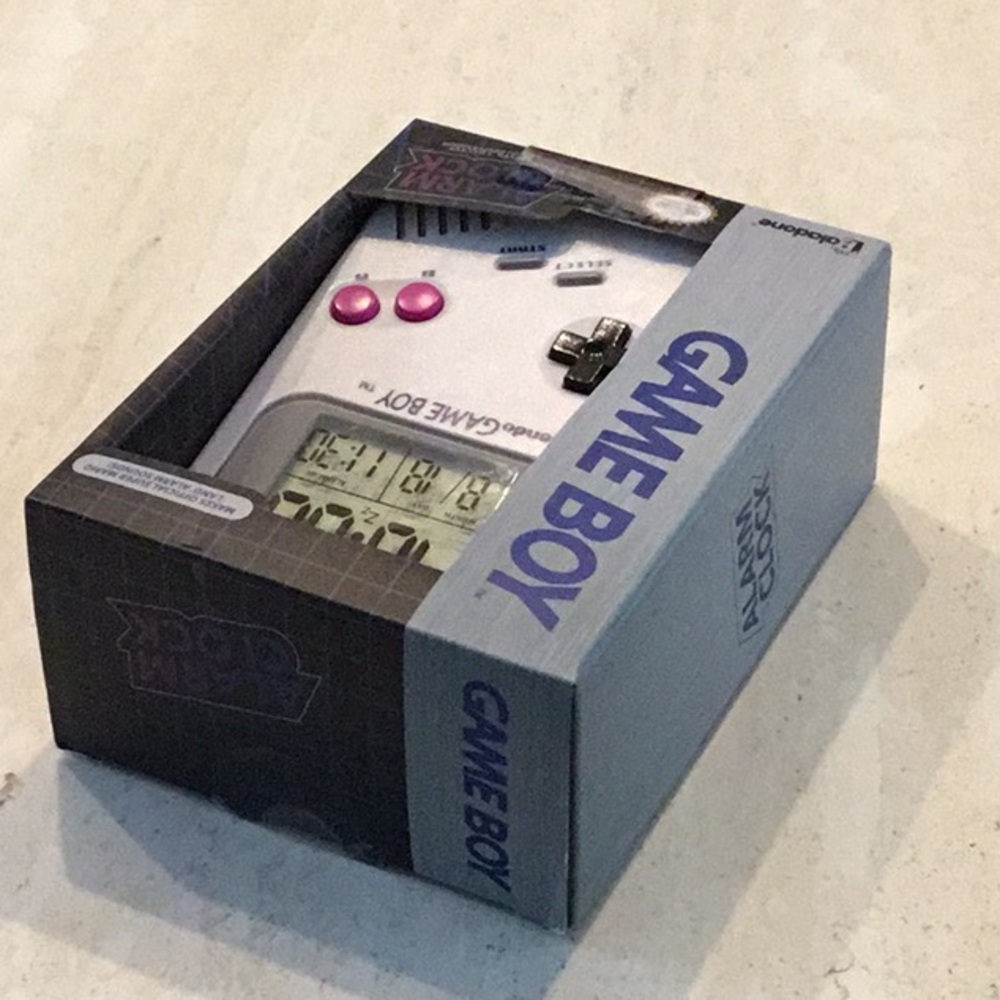 Nintendo Gameboy Alarm Clock With Super Mario Land Sounds Game Boy New - Picture 10 of 13